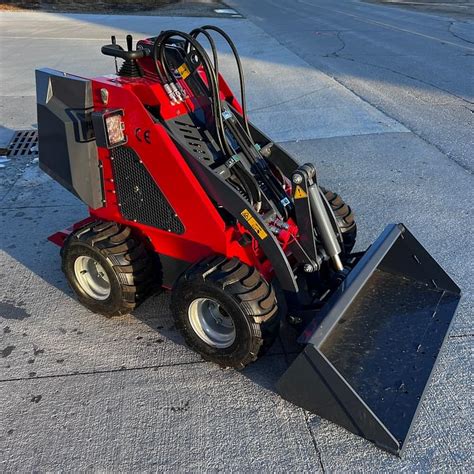 used rd360 skid steer